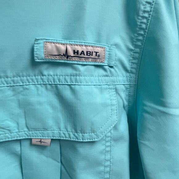 Habit Blue Radiance Mens Size Medium Button Down Fishing Shirt Solar Factor - Picture 2 of 6
